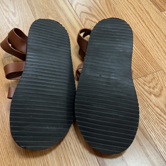 NWOT! Zara SZ 40 /9, brown leather fisherman sandals. - Picture 7 of 13
